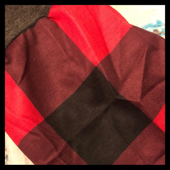 RESTOCK SOON!! Mixed Material Top/Perfect for Fall - Picture 3 of 3